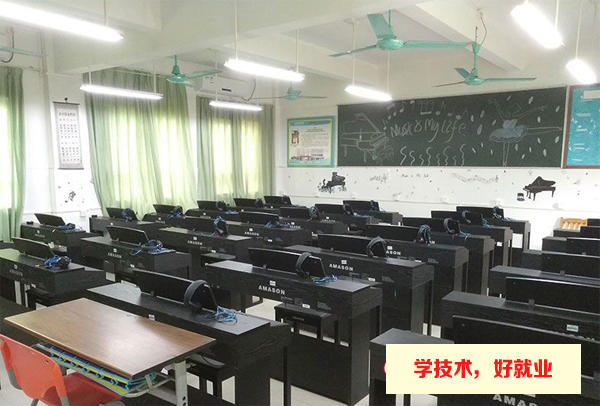 广州市白云工商技师学院幼儿教育实训场室介绍