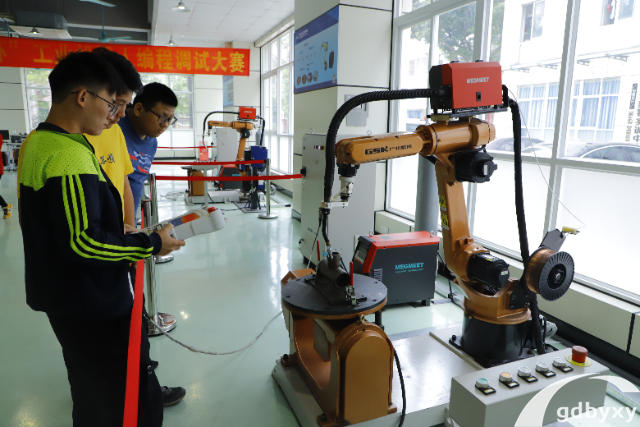 2023中山公办工业机器人中专插图1