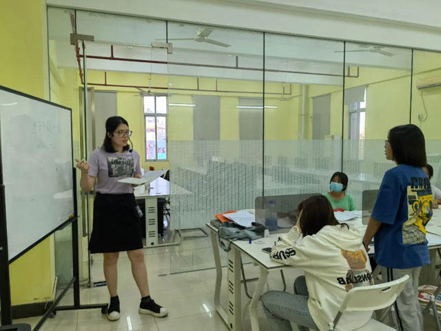 广东岭南现代技师学院国际教育举办英语AB级考试培训