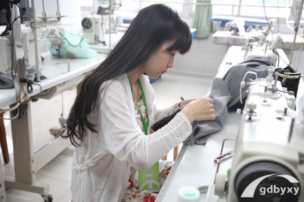广州白云工商技师学院服装设计与制作专业介绍