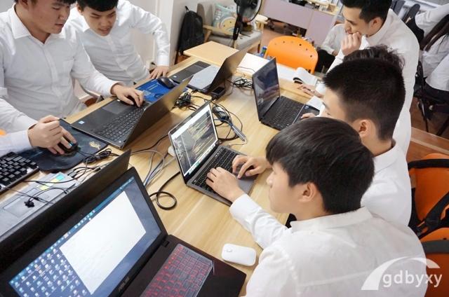 2023年广州白云工商技师学院计算机专业招生简章